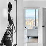 アパート White Sky 20 Hanza Tower- Free Parking *