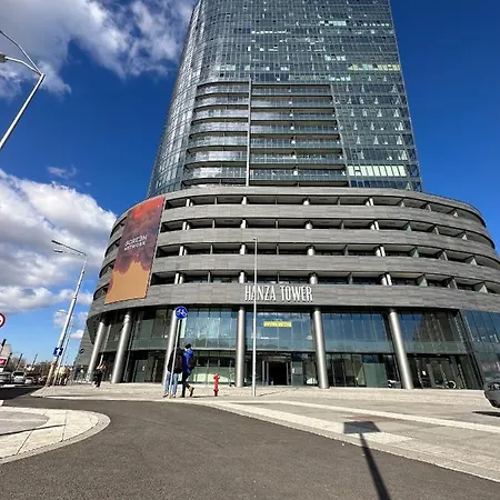 White Sky 20 Hanza Tower- Free Parking Apartamento