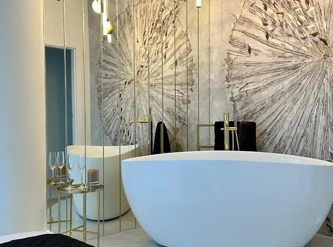 아파트 White Sky 20 Hanza Tower- Free Parking 슈체친