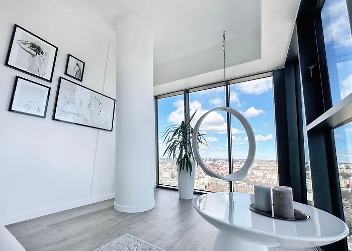 아파트 White Sky 20 Hanza Tower- Free Parking 슈체친